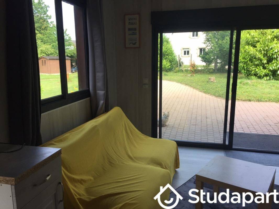 Maison 3 pièces 60 m² · à Vezin-le-Coquet · 60 m² · 900 €