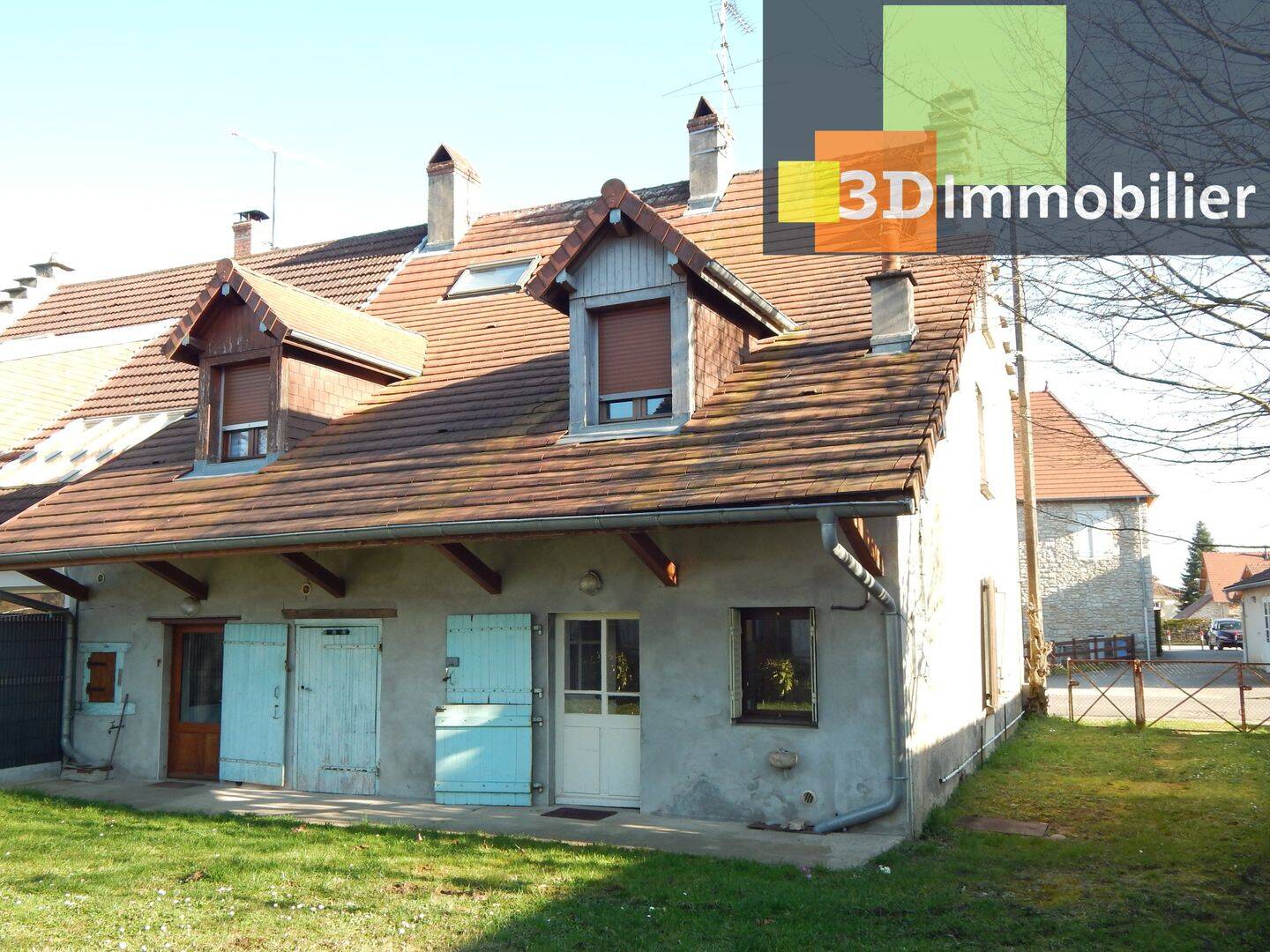 Maison 9 pièces 670 m² · à Bletterans · 670 m² · 165 000 €