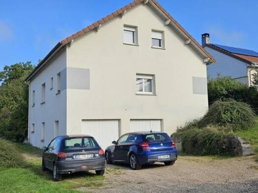 Maison à vendre 242 000 € 7 pièces 5 chambres 149 m² 1 127 m² de terrain Étival-Clairefontaine 88480