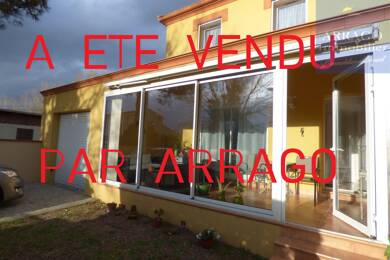 Maison à vendre 200 € 4 pièces 3 chambres 93 m² Valras-Plage 34350