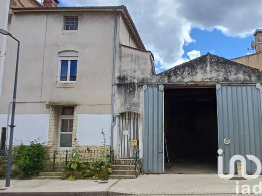 Maison de ville à vendre 184 000 € 3 pièces 2 chambres 85 m² 180 m² de terrain Centre Ville Langon 33210