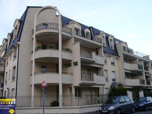 Appartement 2 pièces 48 m² · à Pontault-Combault · 48 m² · 916 €