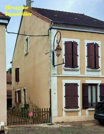 Maison 7 pièces 117 m² · à Neuvy-sur-Loire · 117 m² · 97 000 €