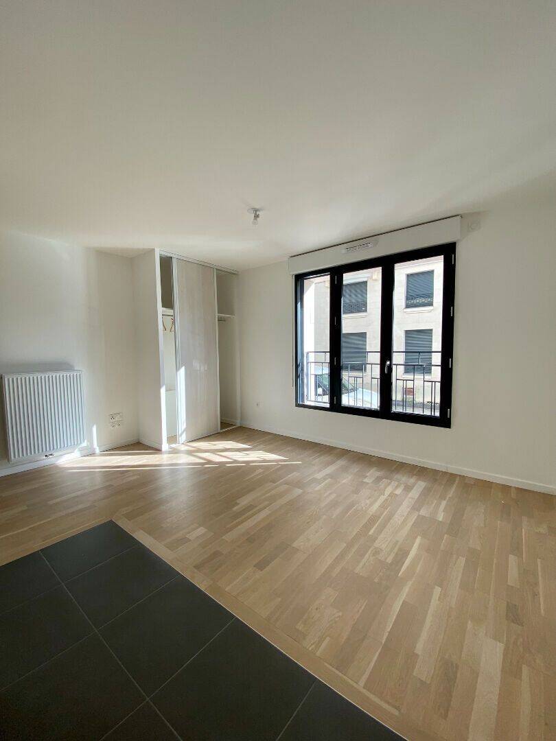 Appartement 1 pièce 28 m² · à Clamart · 27,7 m² · 706 €/mois
