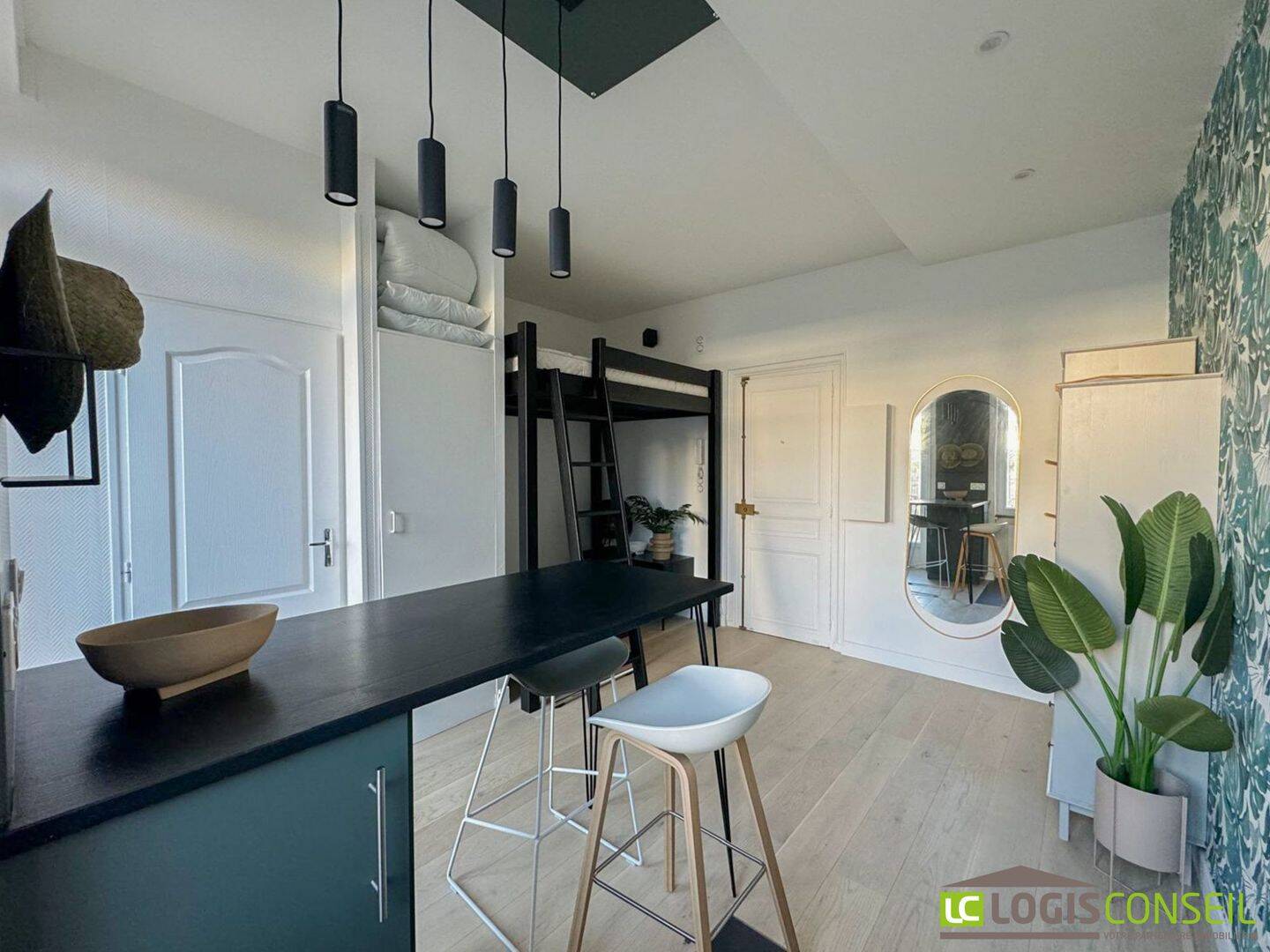 Appartement 1 pièce 24 m² · à Montrouge · 23,7 m² · 960 €/mois