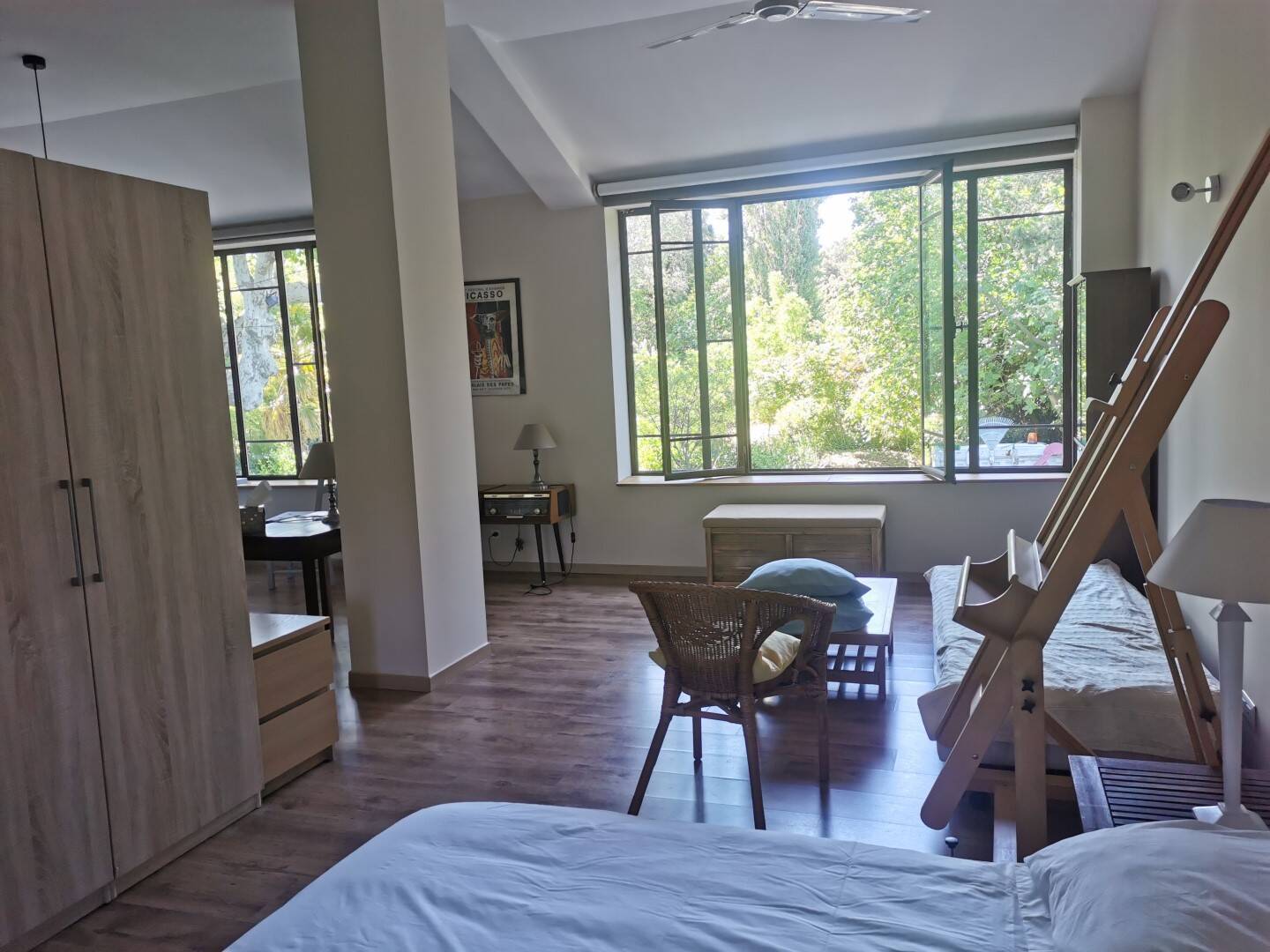 Appartement 1 pièce 43 m² · à Rochefort-du-Gard · 43 m² · 680 €/mois
