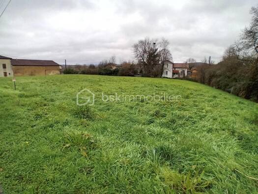 Terrain constructible à vendre 37 000 € 2 777 m² de terrain Beauchalot 31360