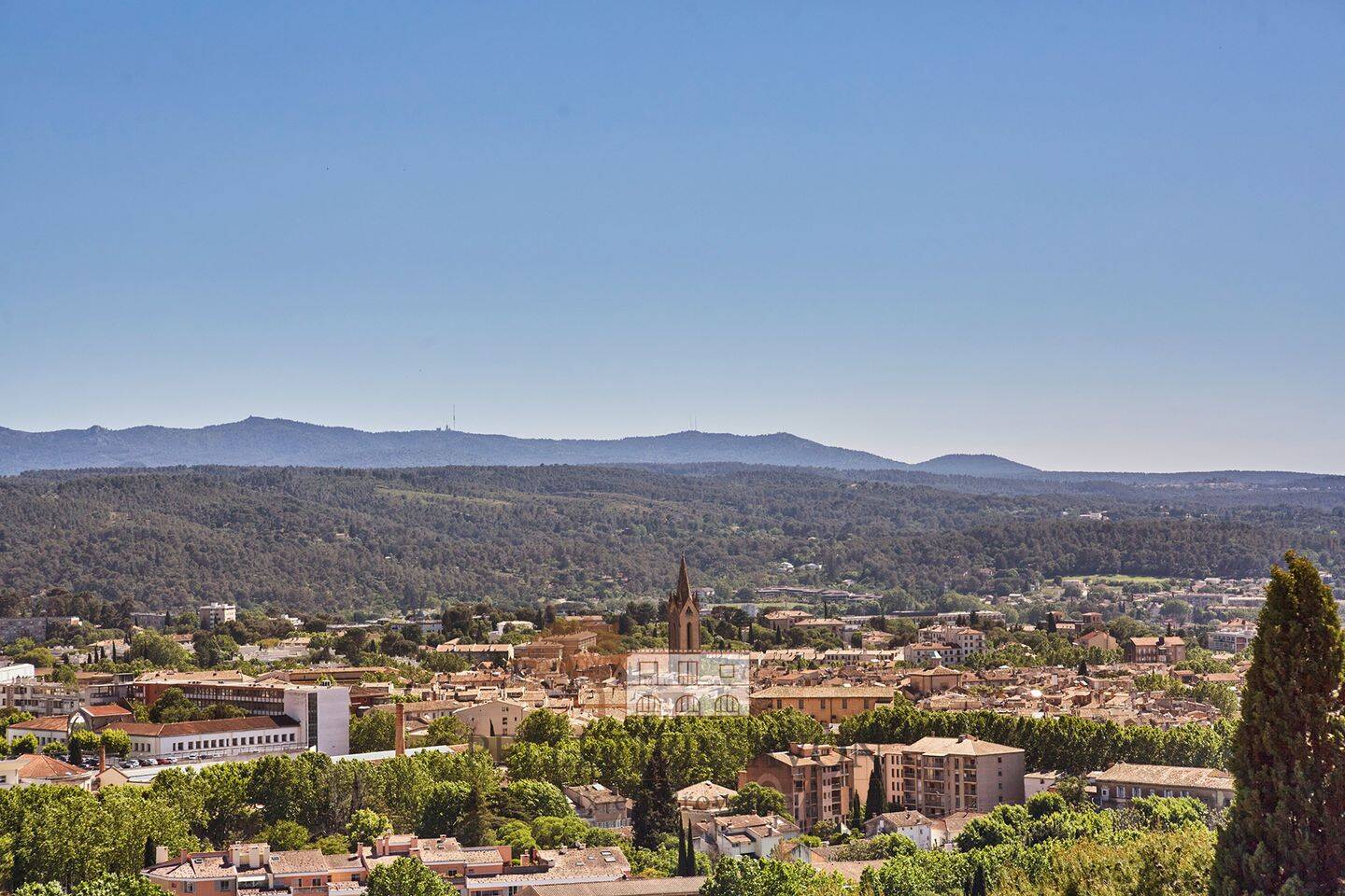 Appartement 6 pièces 125 m² · à Aix-en-Provence · 125 m² · 787 500 €