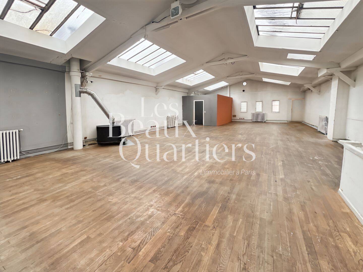 Appartement 6 pièces 300 m² · à Paris 11ème Arrondissement · 300 m² · 2 495 000 €