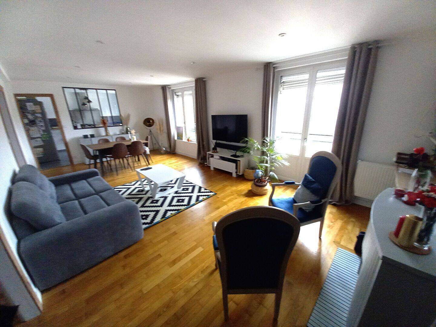 Appartement 4 pièces 107 m² · à Fougères · 106,9 m² · 199 300 €