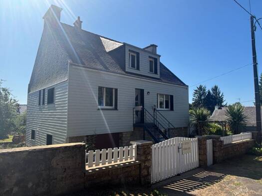 Maison à vendre 226 950 € 5 pièces 4 chambres 148 m² 779 m² de terrain Quistinic 56310