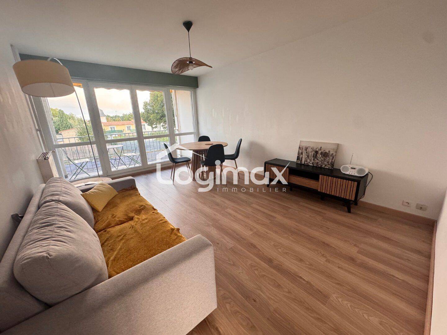 Appartement 3 pièces 62 m² · à La Rochelle · 62 m² · 1 050 €