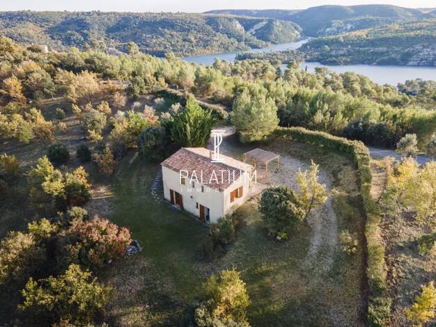 Maison à vendre 290 000 € 4 pièces 3 chambres 73 m² Esparron-de-Verdon 04800