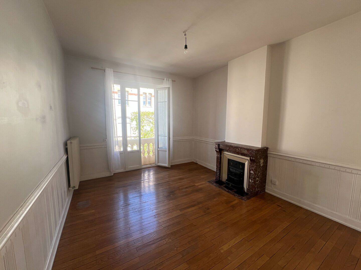 Appartement 2 pièces 55 m² · à Roanne · 55 m² · 453 €