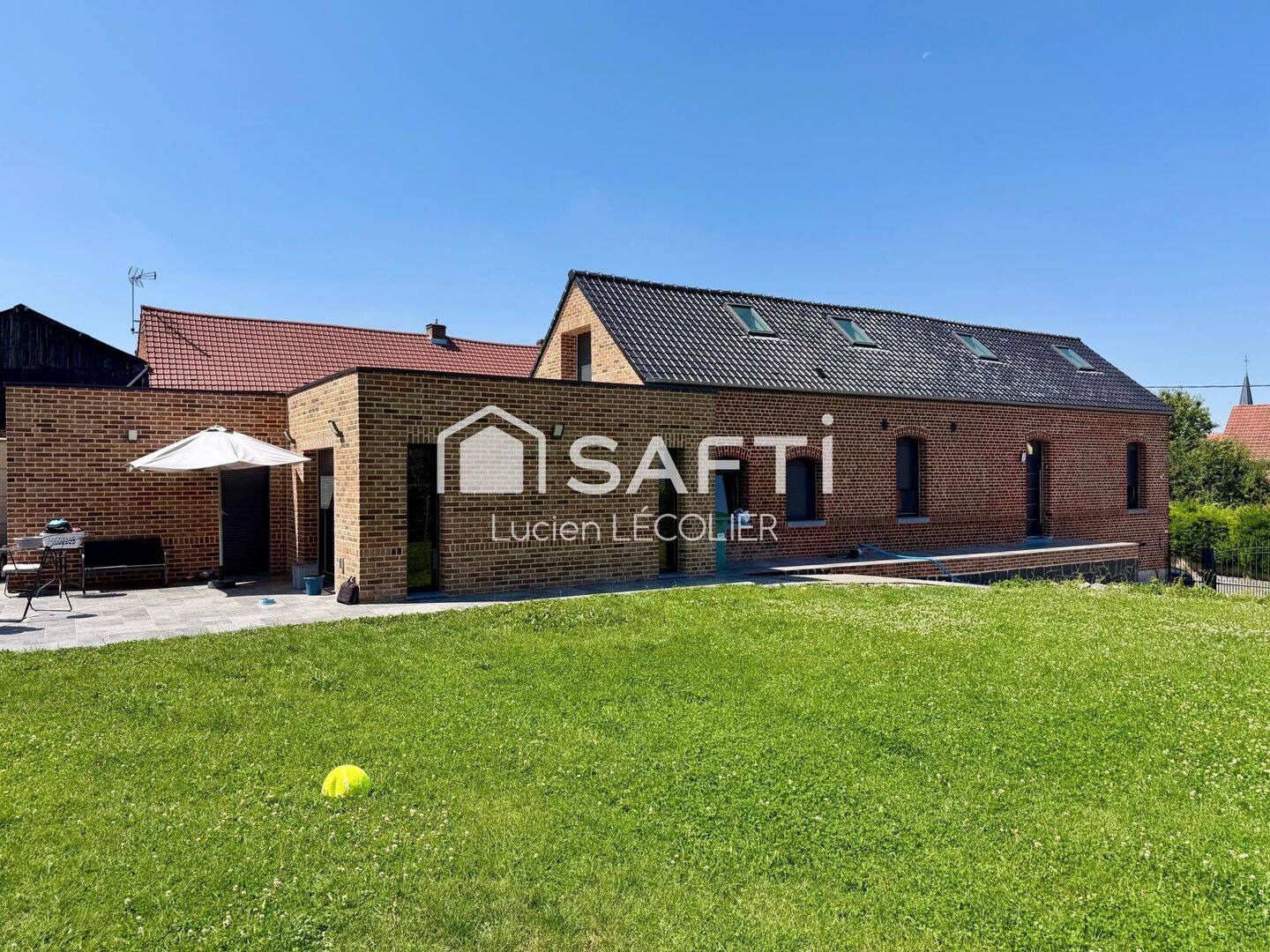 Maison 7 pièces 155 m² · à Sepmeries · 155 m² · 390 000 €