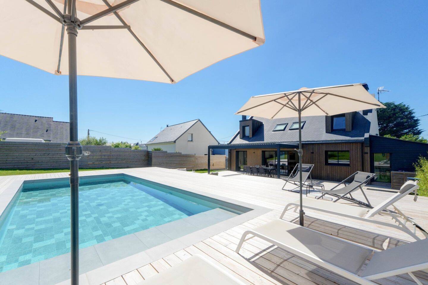 Maison 10 pièces 218 m² · à La Turballe · 218 m² · 896 000 €