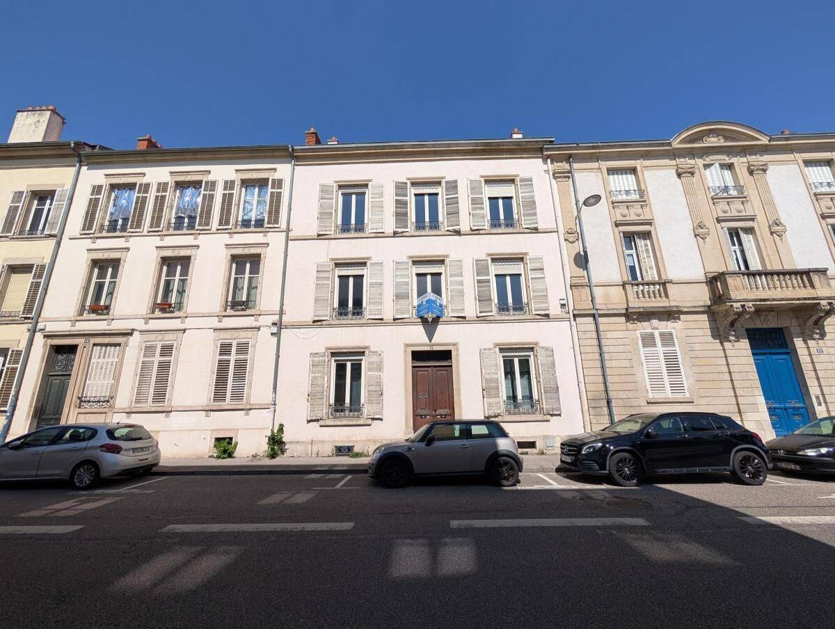 Appartement 3 pièces 87 m² · à Nancy · 87 m² · 180 000 €