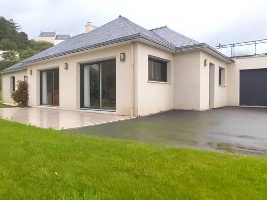 Maison à vendre 554 000 € 5 pièces 3 chambres 126 m² 849 m² de terrain Zone Rurale Ouest et Sud Saint-Pol-de-Léon 29250