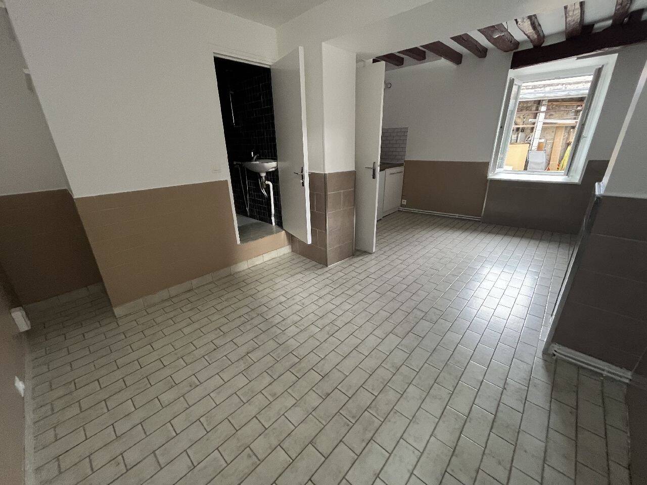 Appartement 1 pièce 25 m² · à Viry-Châtillon · 25 m² · 500 €/mois
