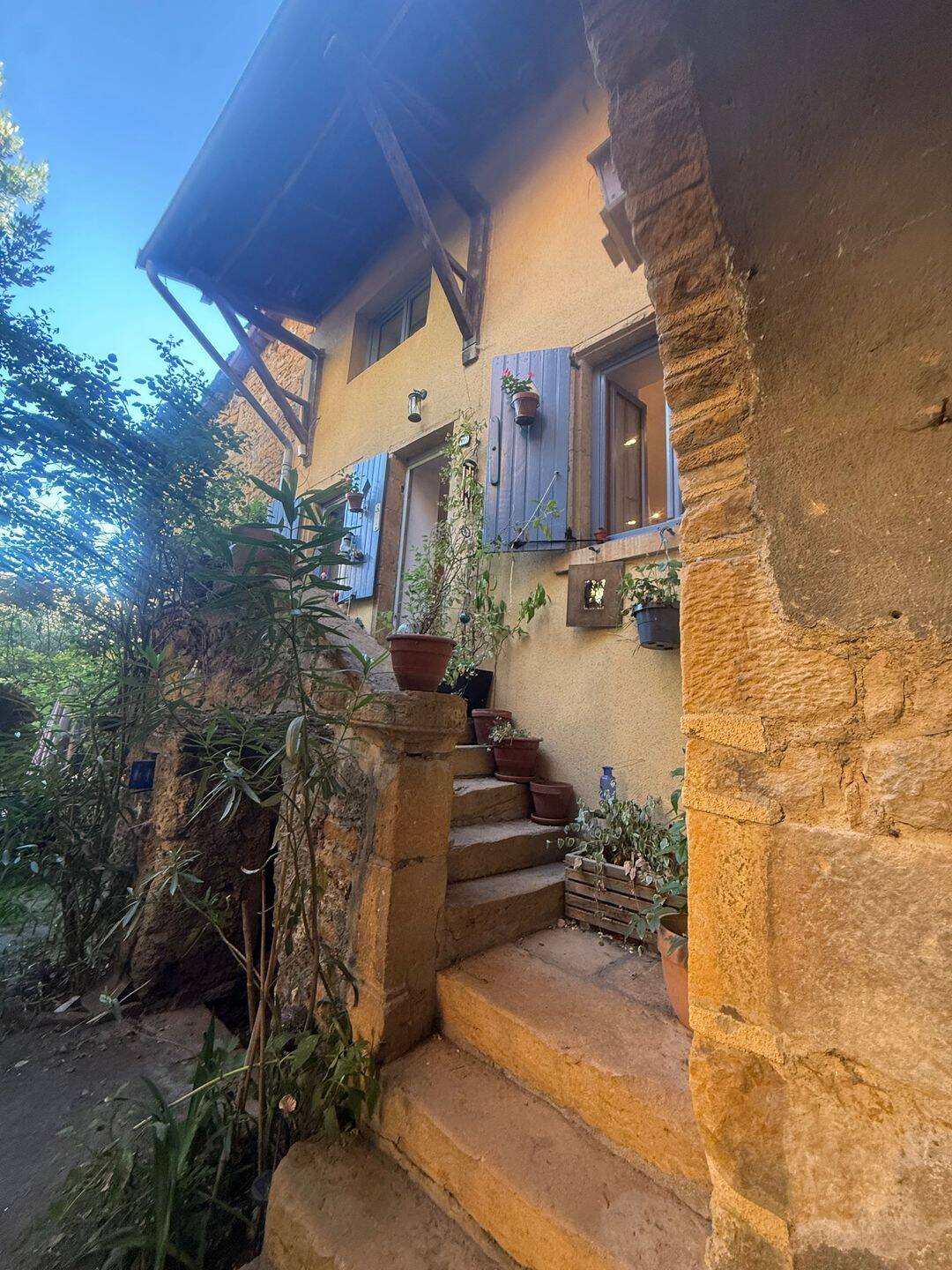 Maison 4 pièces 100 m² · à Chessy · 100 m² · 370 000 €