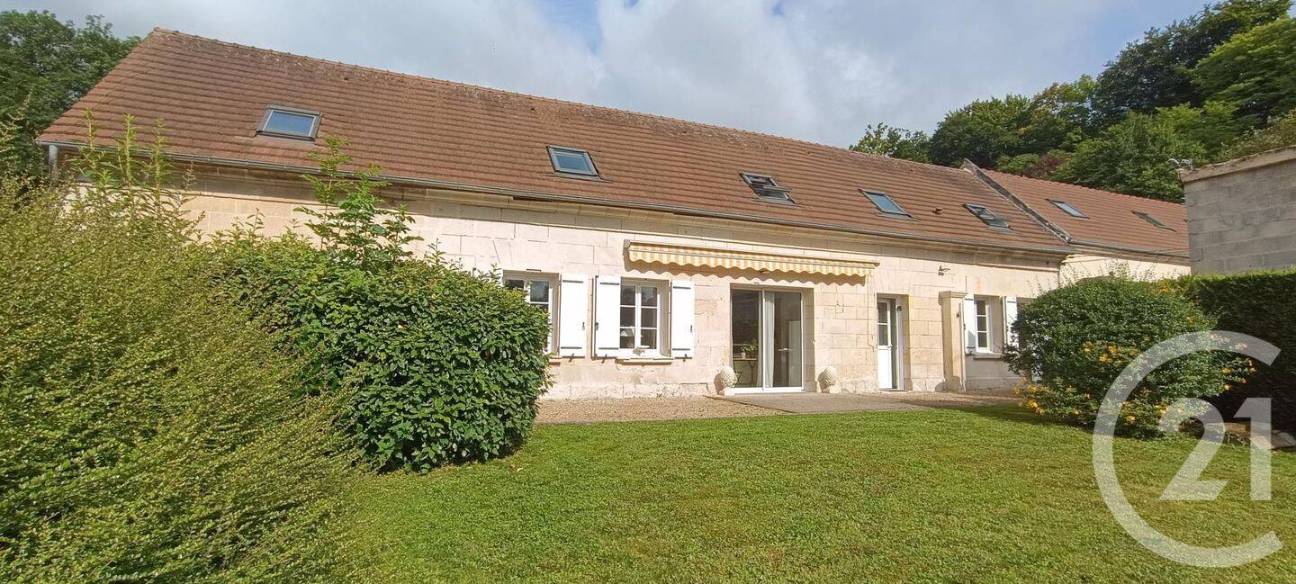 Maison 5 pièces 165 m² · à Pierrefonds · 164,9 m² · 1 200 €