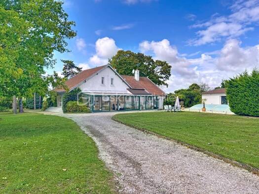 Maison à vendre 310 000 € 7 pièces 4 chambres 210 m² 4 212 m² de terrain Brissay-Choigny 02240