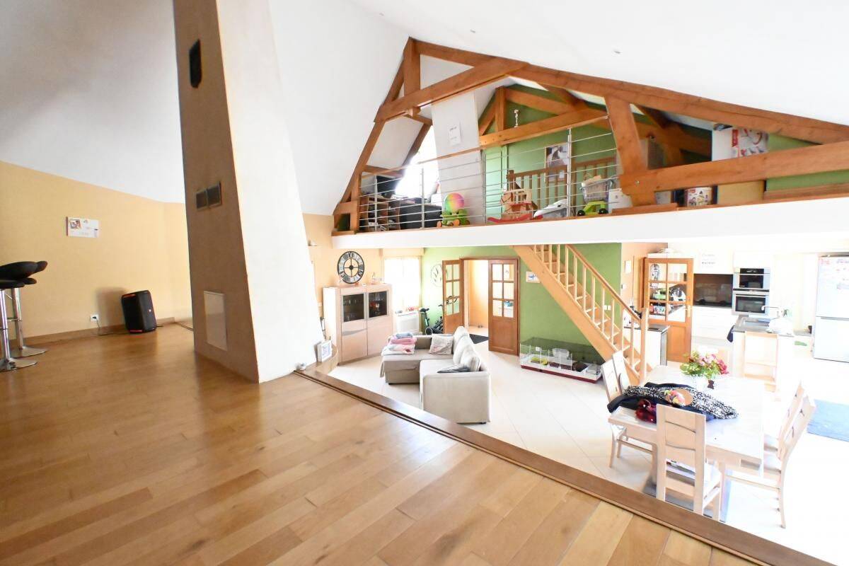 Maison 10 pièces 265 m² · à Ponthoile · 265 m² · 546 000 €