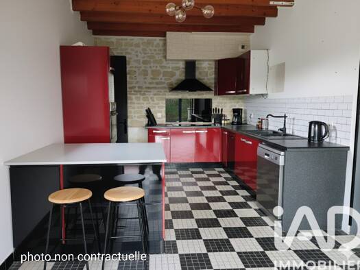 Maison à vendre 264 000 € 7 pièces 4 chambres 200 m² 760 m² de terrain Muron 17430