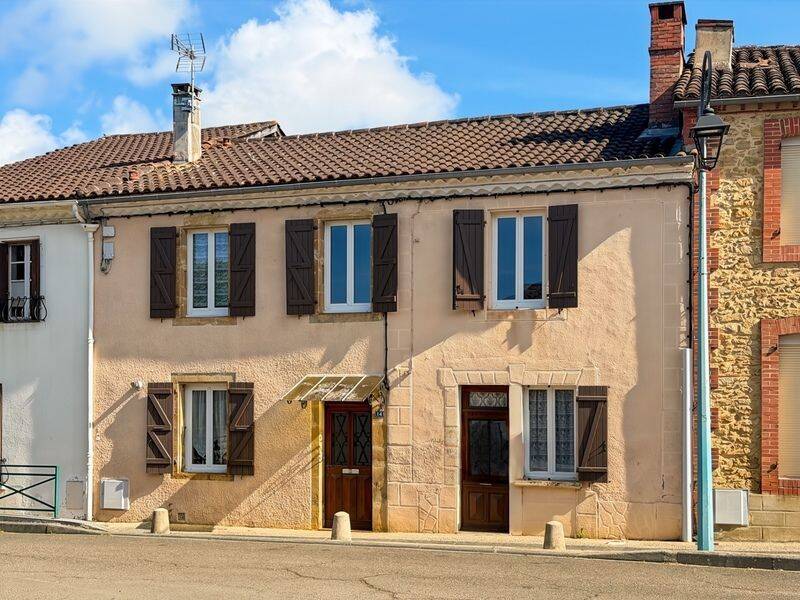 Maison 10 pièces 191 m² · à Aignan · 191 m² · 90 000 €