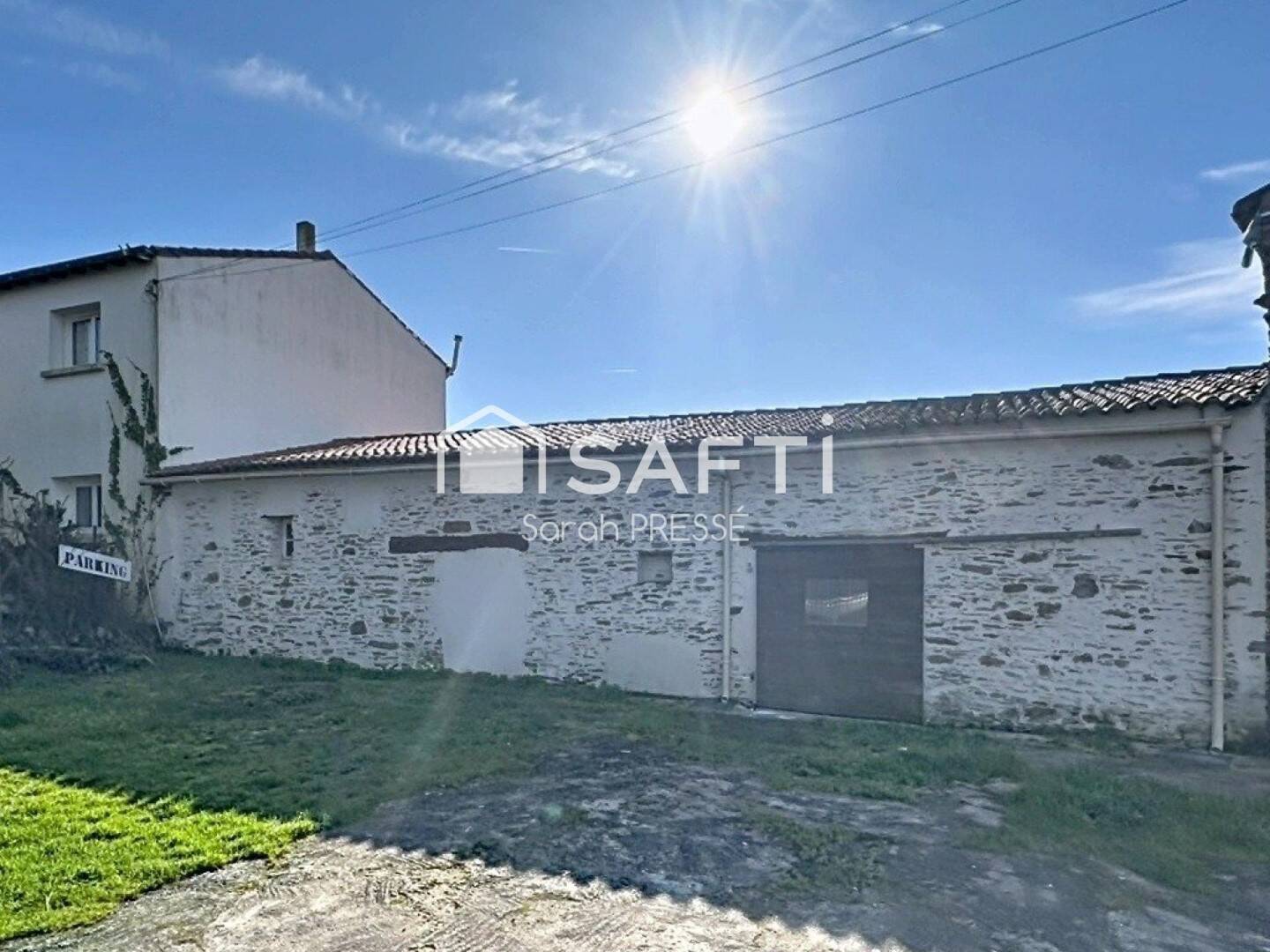 Maison 6 pièces 126 m² · à Orée d'Anjou · 126 m² · 230 000 €