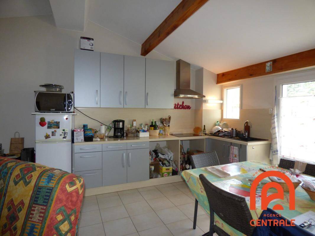 Appartement 2 pièces 53 m² · à Décines-Charpieu · 53 m² · 760 €