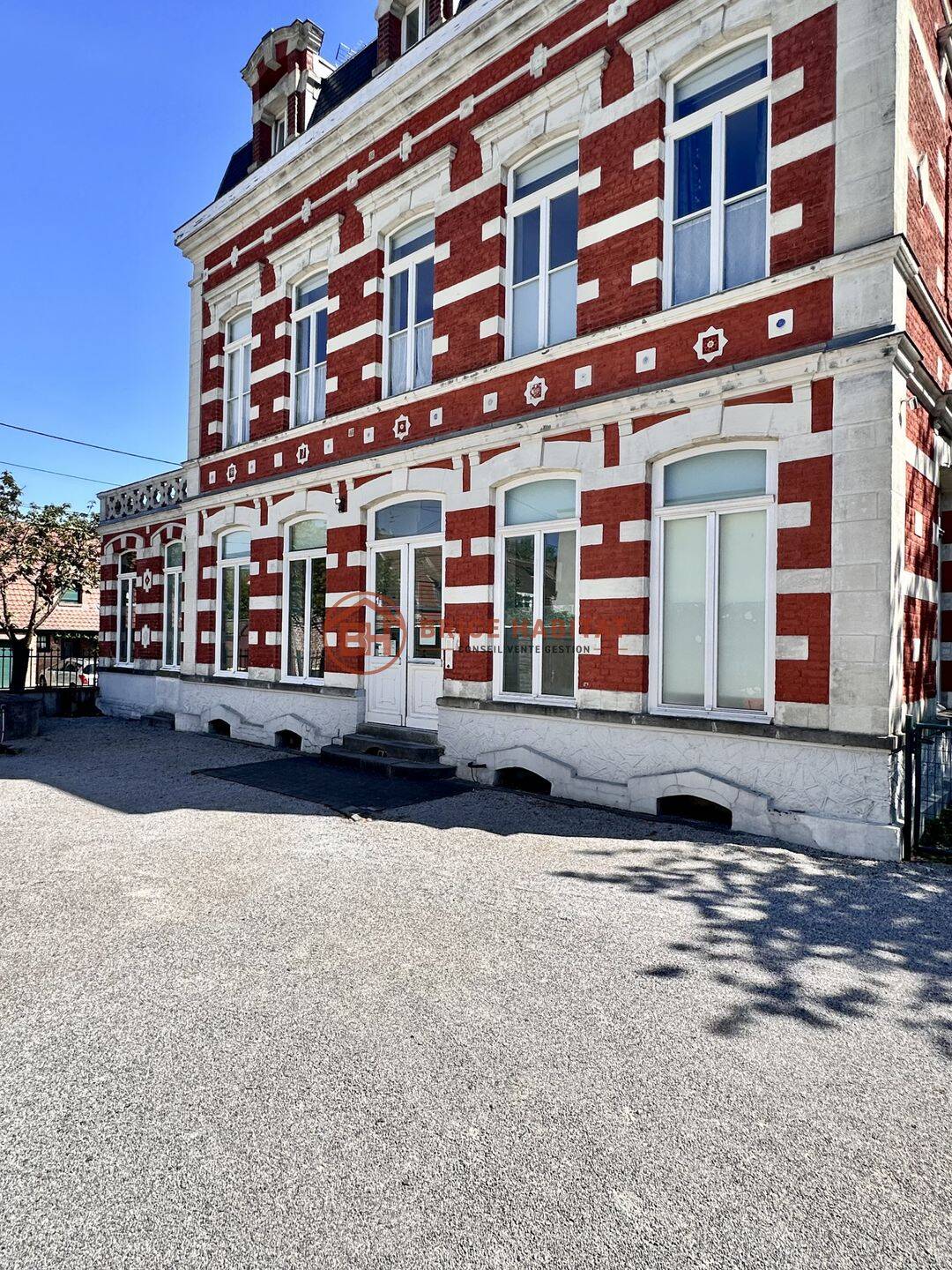Appartement 3 pièces 57 m² · à Croix · 57,3 m² · 895 €