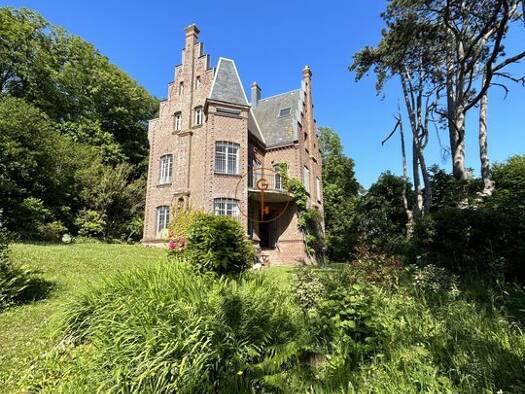 Villa à vendre 885 000 € 8 pièces 6 chambres 270 m² 1 434 m² de terrain Étretat 76790