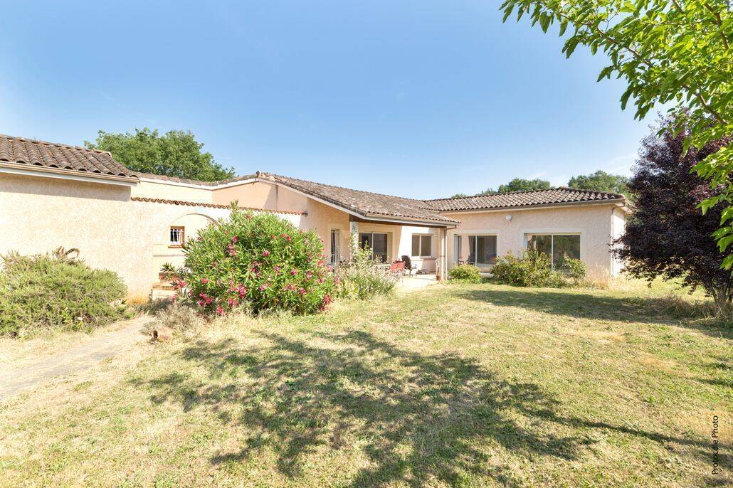 Maison 4 pièces 160 m² · à Bouloc · 160 m² · 384 000 €