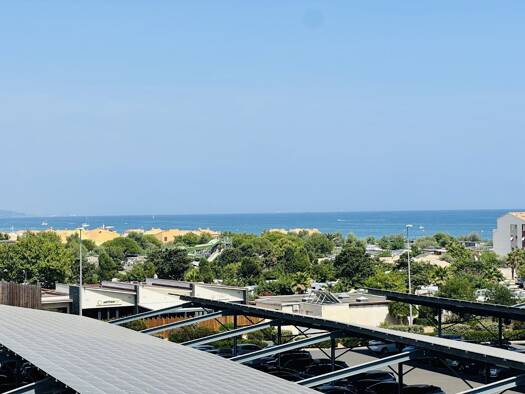 Appartement à vendre 129 000 € 2 pièces 1 chambre 33 m² Étage 3/4 Le Cap d'Agde Agde 34300
