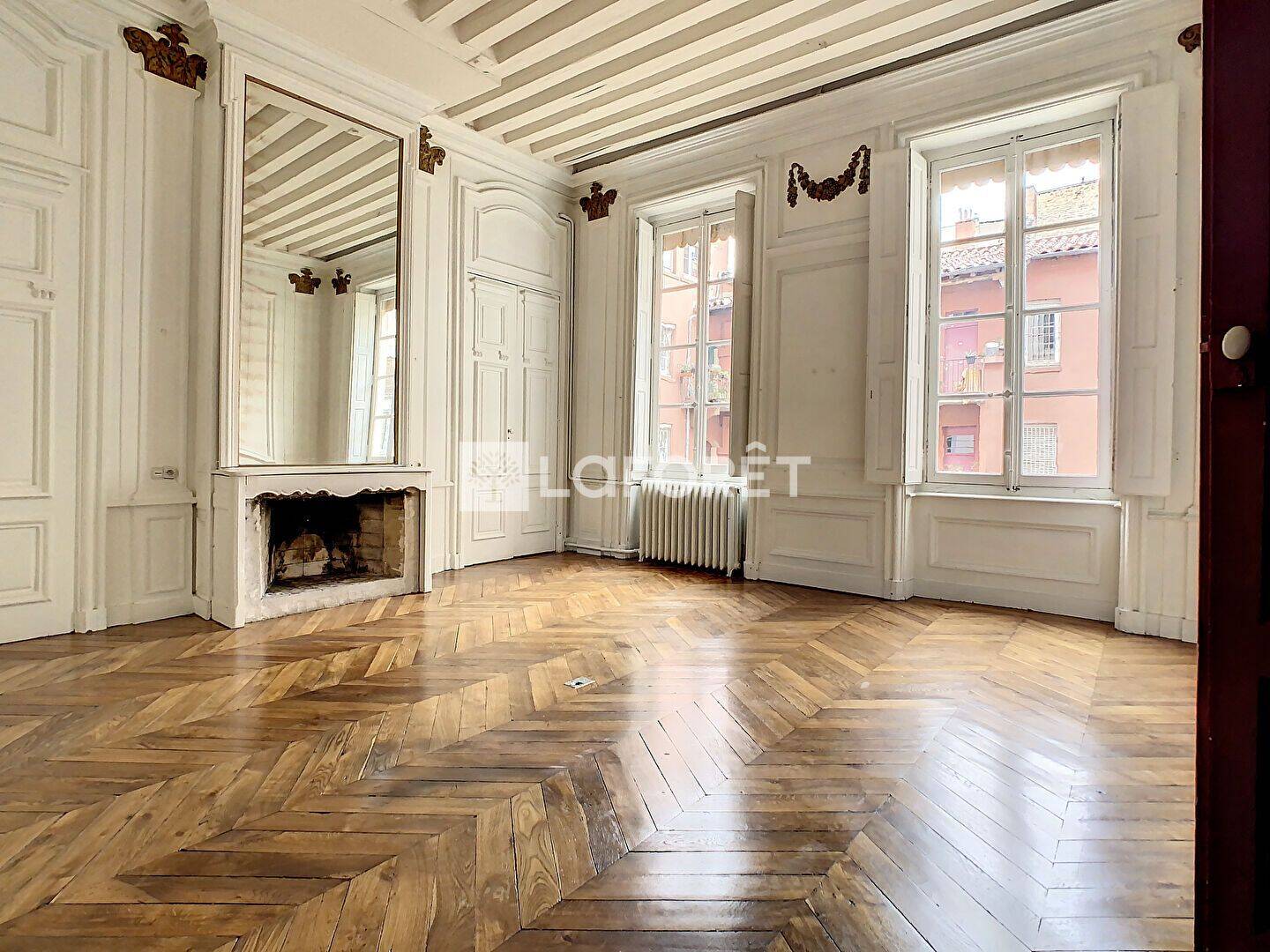 Appartement 5 pièces 222 m² · à Lyon 2ème Arrondissement · 222 m² · 2 185 €