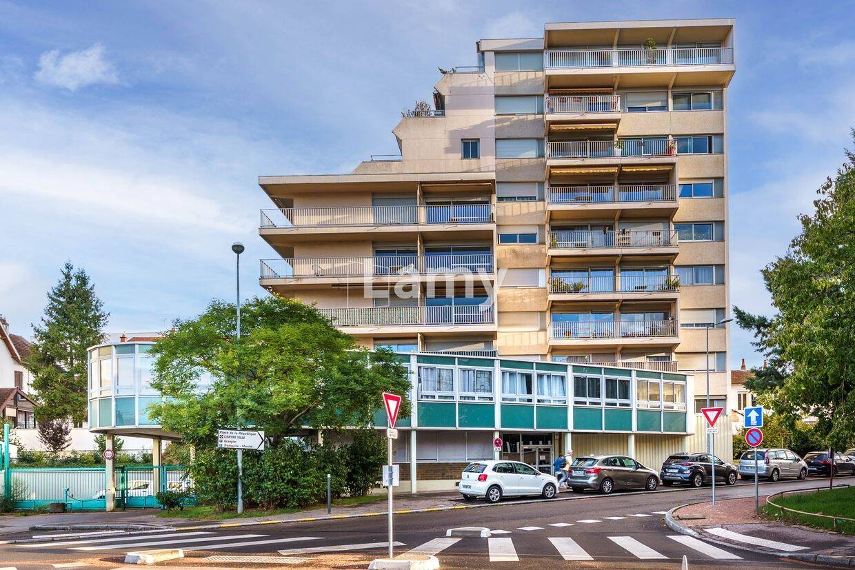 Appartement 4 pièces 83 m² · à Dijon · 82,8 m² · 149 900 €