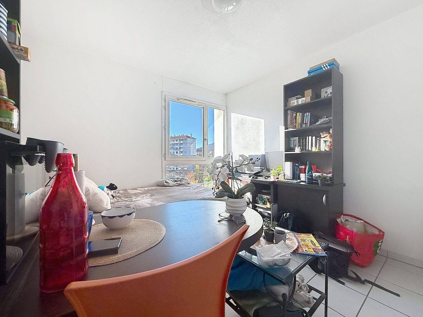 Appartement 1 pièce 18 m² · à Toulon · 18,3 m² · 50 000 €