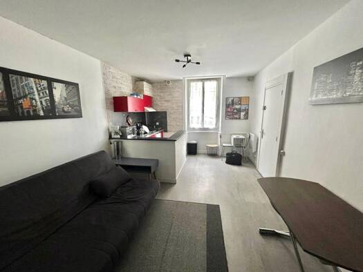 Appartement à louer 390 € 1 pièce 23 m² RDC Centre Ville Périgueux 24000