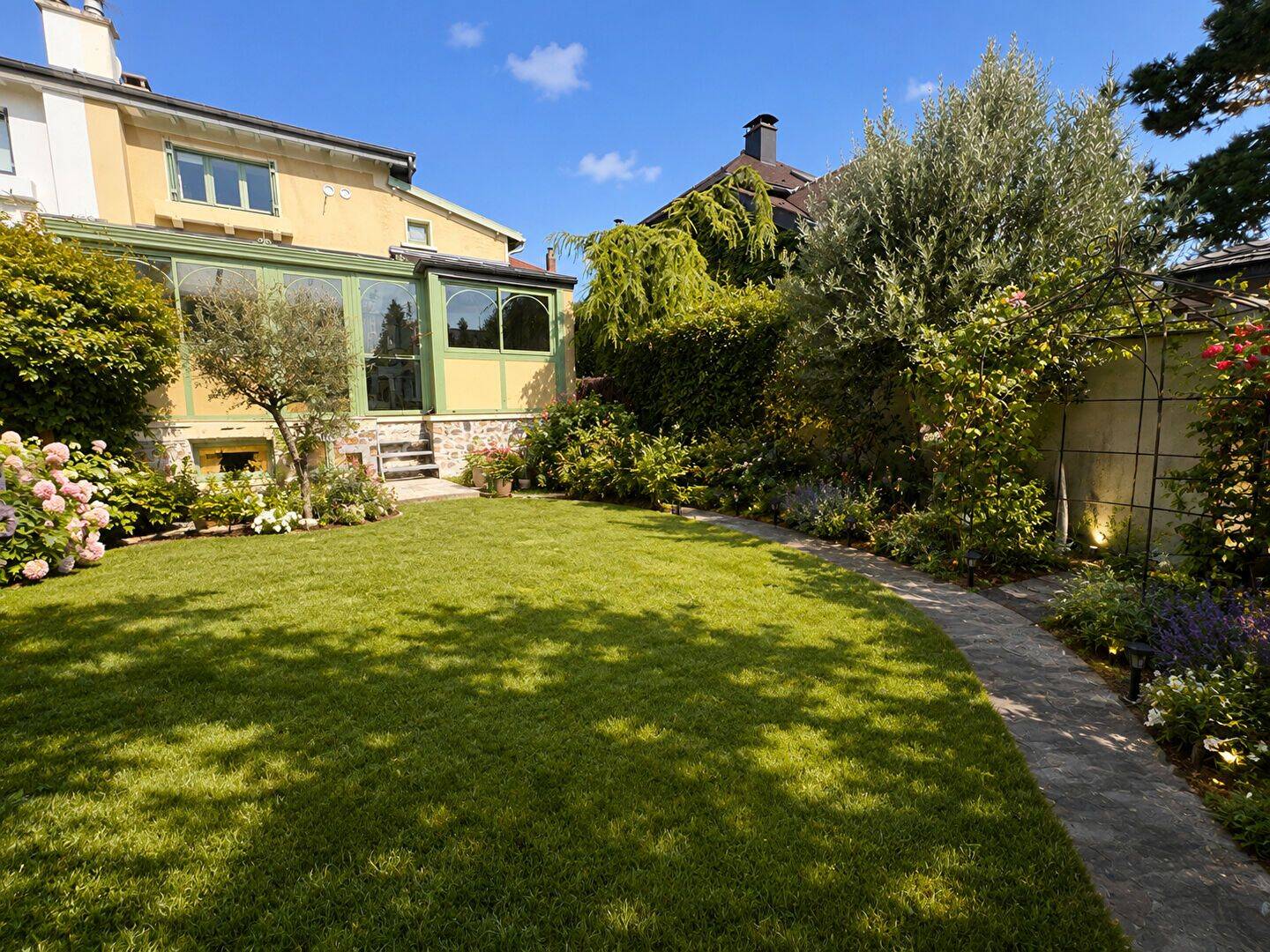 Maison 5 pièces 125 m² · à Marly-le-Roi · 124,6 m² · 590 000 €