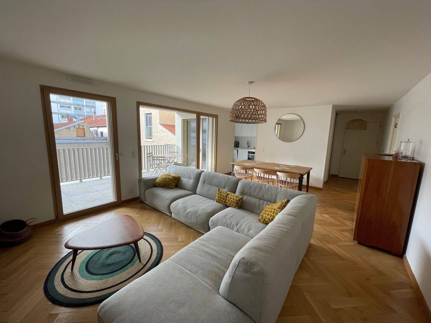 Appartement 4 pièces 100 m² · à Lyon 6ème Arrondissement · 100 m² · 2 890 €/mois
