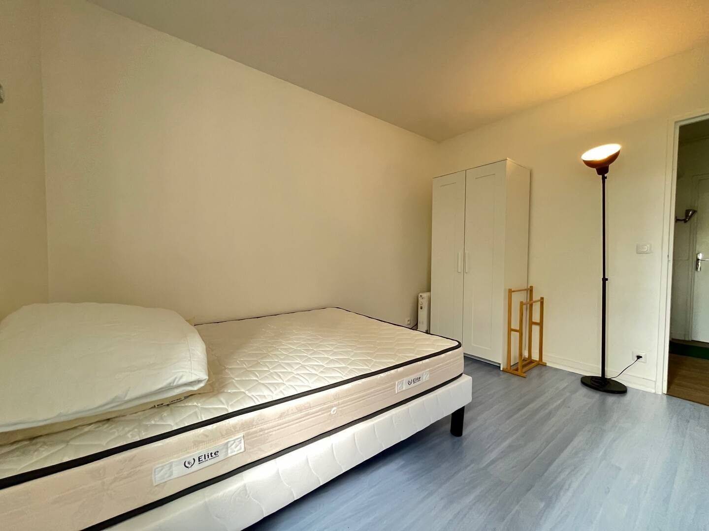 6 pièces 89 m² · à Créteil · 89 m² · 530 €