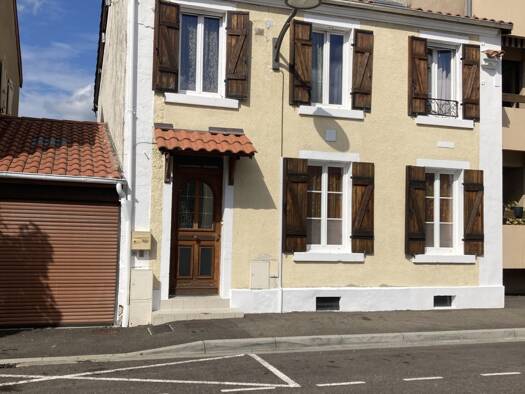 Maison à vendre 188 000 € 4 pièces 3 chambres 100 m² 713 m² de terrain Rive Gauche Aire-sur-l'Adour 40800