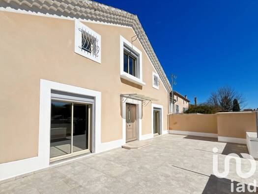 Maison à vendre 295 000 € 5 pièces 3 chambres 130 m² 1 027 m² de terrain Sud Pont-Saint-Esprit 30130