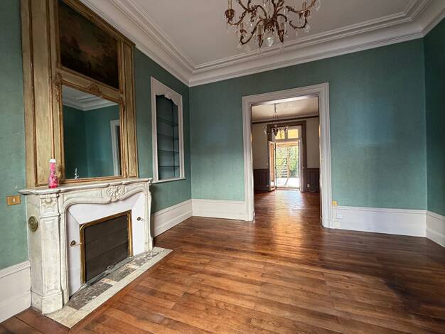 Maison à vendre 790 000 € 6 pièces 4 chambres 180 m² 222 m² de terrain Grammont Tours 37000