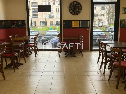 Restaurant à vendre Fonds de commerce 110 000 € 85 m² d'espace de restauration La Groue Osny 95520