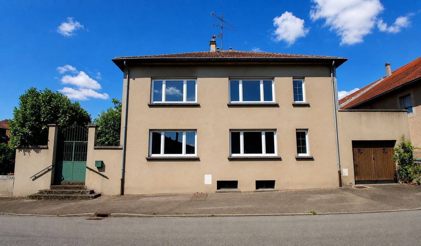 Maison 6 pièces 163 m² · à Faulquemont · 163 m² · 157 000 €