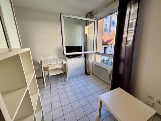 Appartement à vendre 75 000 € 1 pièce 17,5 m² Étage 2/4 Berriat-Ampere Grenoble 38000