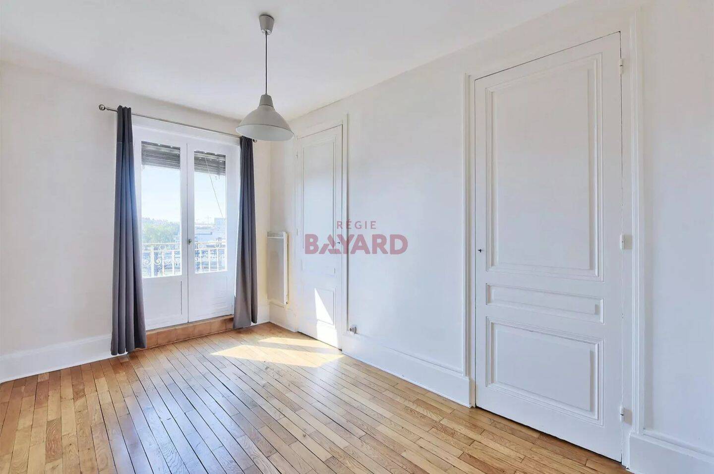 Appartement 1 pièce 38 m² · à Lyon 7ème Arrondissement · 37,6 m² · 679 €/mois
