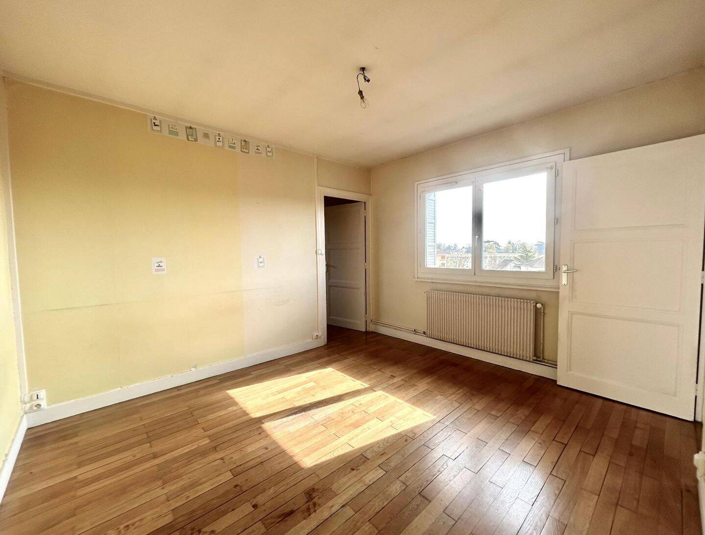 Appartement 2 pièces 32 m² · à Charnay-lès-Mâcon · 31,9 m² · 354 €